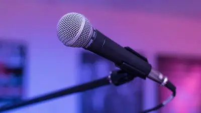 Поющий "Д'Артаньян" поднял настроение пассажирам автобуса в Астане, фото - Новости Zakon.kz от 14.03.2023 10:10