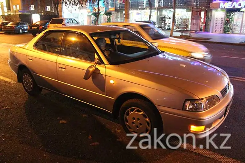 Конфликт на дороге закончился дракой в Алматы (фото) Конфликт на дороге закончился дракой в Алматы (фото), фото - Новости Zakon.kz от 20.11.2013 22:18