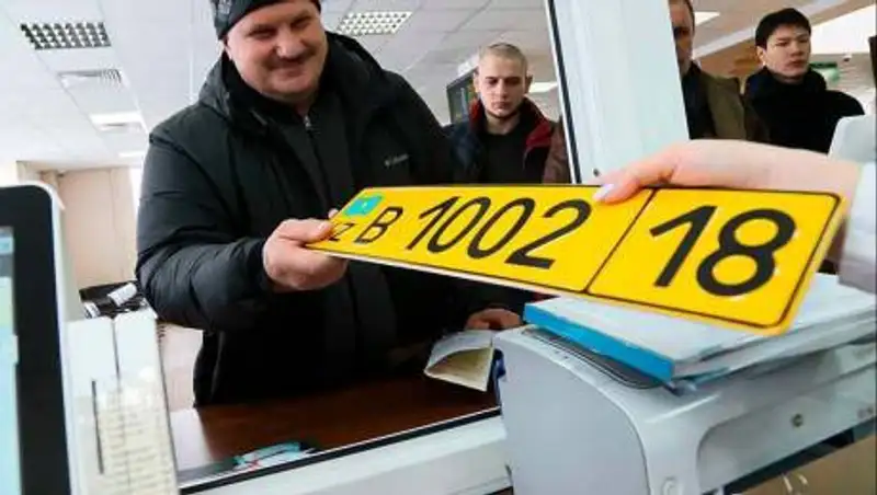 Срок регистрации авто из Армении продлили в Казахстане