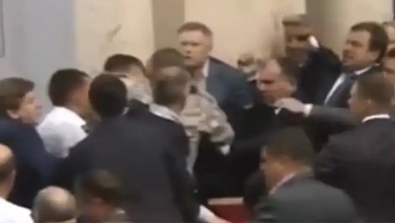 В Раде произошла драка из-за мэра Львова