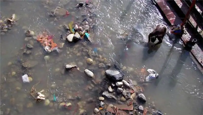 Правительство Индии заявило о намерении очистить реку Ганг за три года