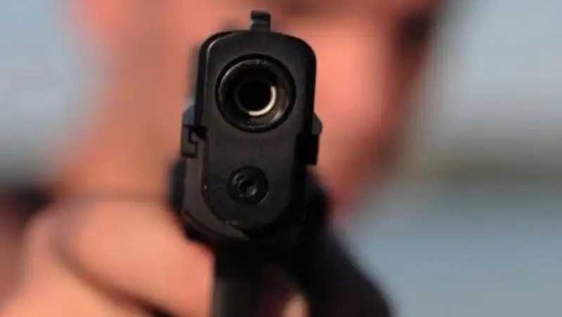 В Сети появилось видео вооруженного нападения на сотрудников органов в Акмолинской области