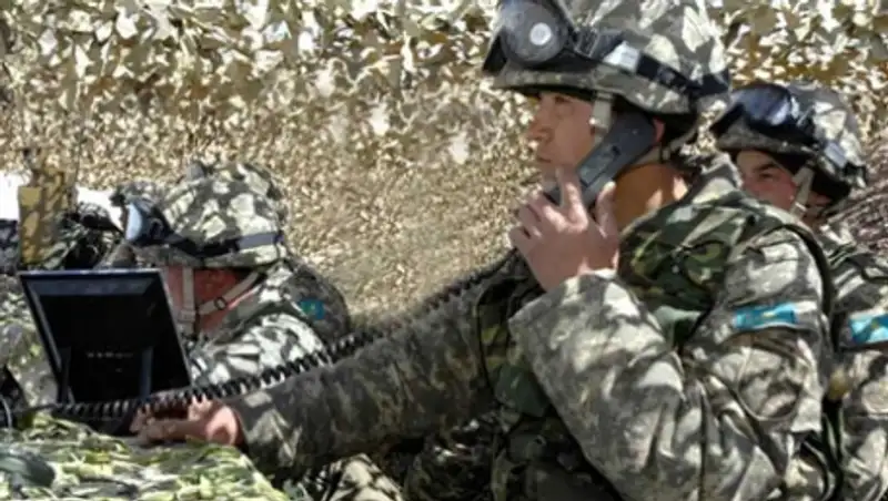 Женщины-связисты по технической подготовленности не уступают мужчинам