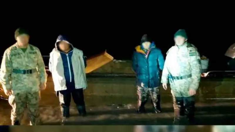 Пограничники на Каспии изъяли у браконьеров 245 кг рыбы