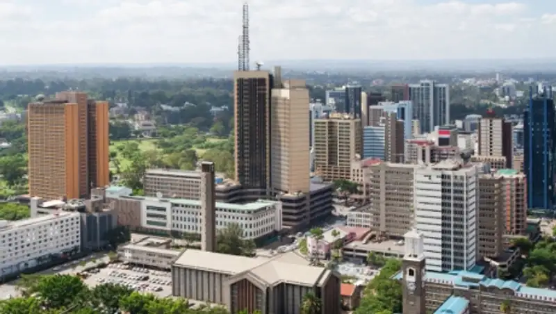 Около 30 человек оказались под завалами рухнувшего в Кении здания