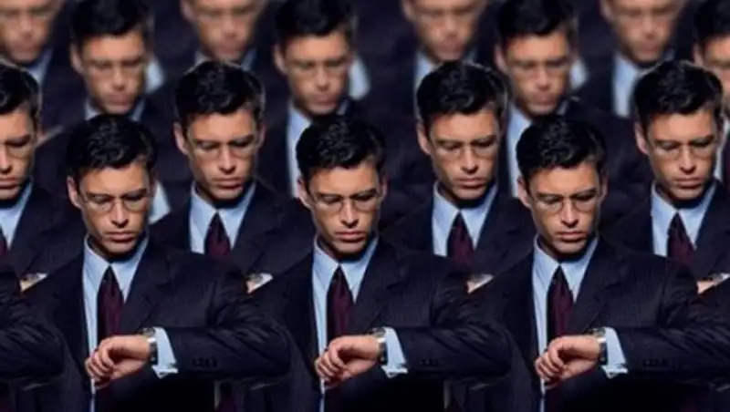 По итогам аттестации почти 5 тыс. госслужащих рекомендованы к повышению - АДГСПК