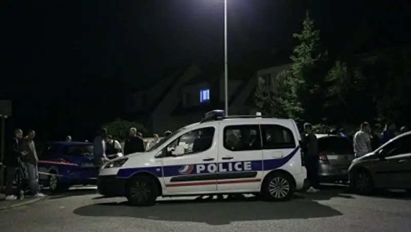 Во Франции грабители украли со склада дизайнерских фирм сумочки на миллион евро