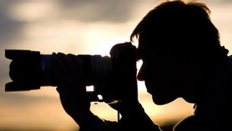 Автор фото Назарбаева прокомментировал использование снимка на футболках