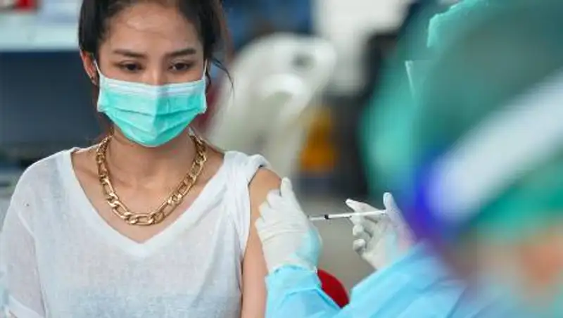 Оценено влияние российских вакцин от COVID-19 на потомство