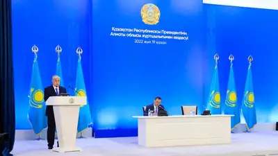 Токаев: Недопустимо использовать казахский язык для политических игр, фото - Новости Zakon.kz от 19.10.2022 12:26