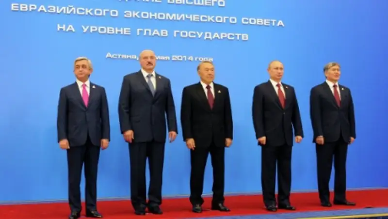 ЕАЭС не стоит торопиться с введением собственной валюты