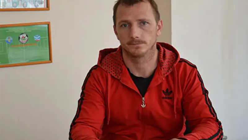 В Актау мужчина собирается совершить акт самосожжения около областного акимата, фото - Новости Zakon.kz от 05.11.2013 18:12