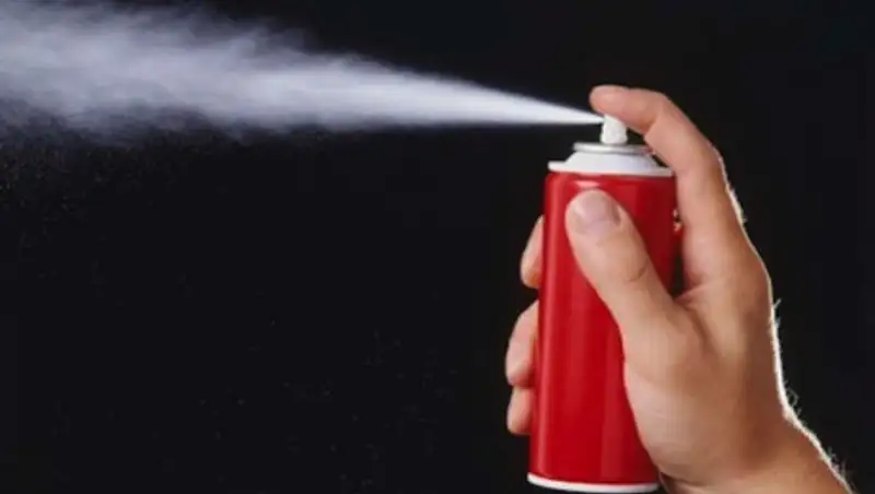 Что делать, если в глаза попал перцовый спрей