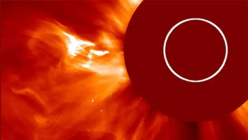 На Солнце произошла мощнейшая вспышка
