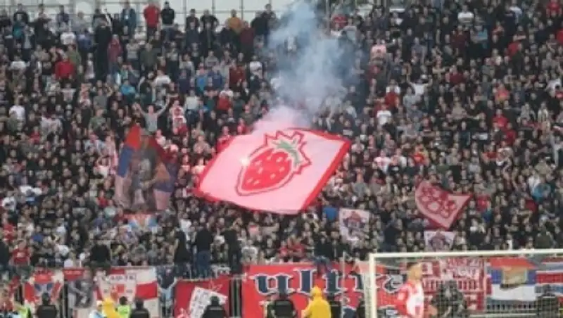 Футбольный матч в Белграде повлек вспышку COVID-19 в Черногории