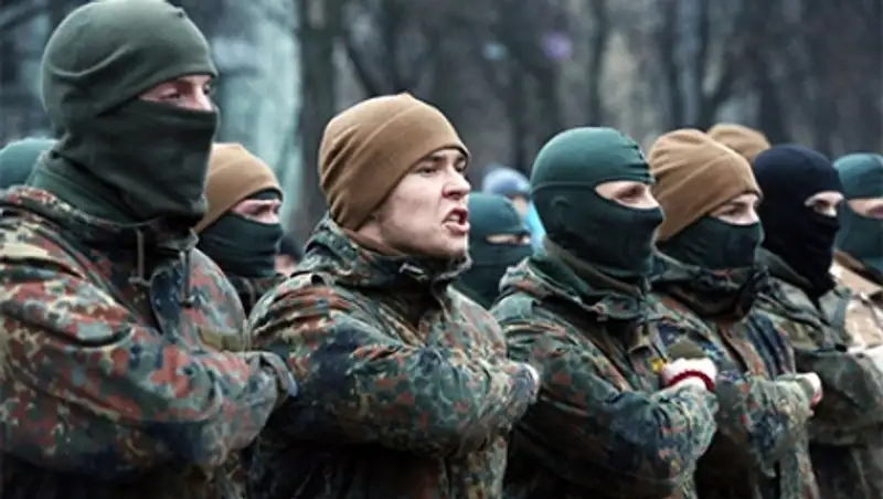 Бойцов «Правого сектора» призвали вернуться в боевые подразделения