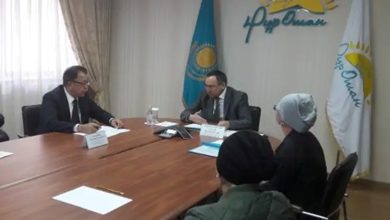 Вице-премьер Аскар Мырзахметов провел личный прием граждан