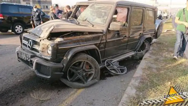 Момент смертельного ДТП на ВОАД в Алматы попал на видео