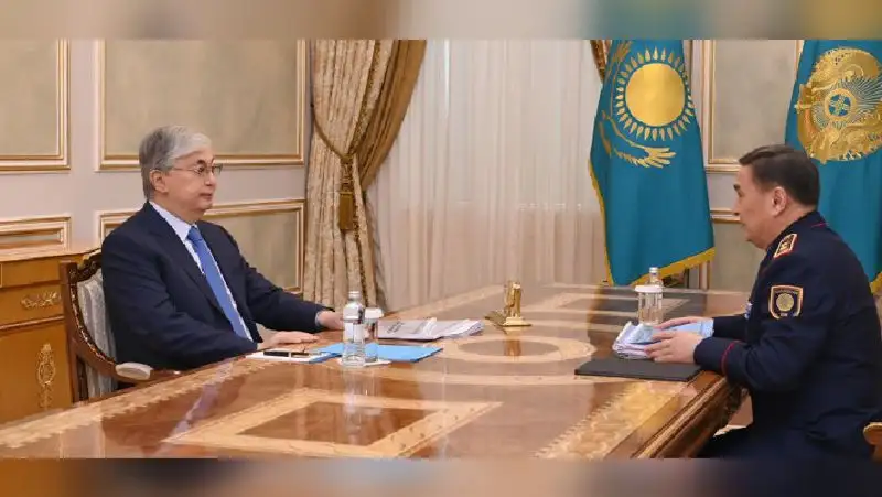 Токаев заявил о необходимости ужесточить ответственность за нарушения на дорогах