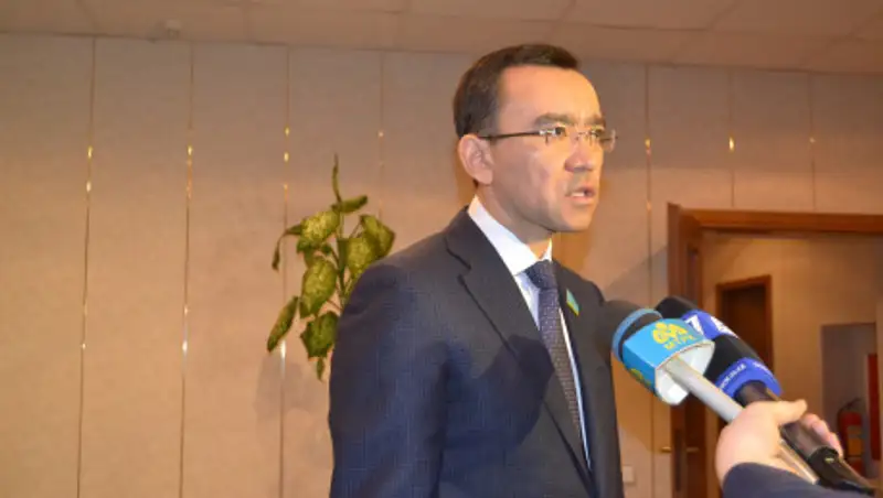 Ашимбаев о митингах: Люди имеют право высказываться, но в соответствии с законом страны