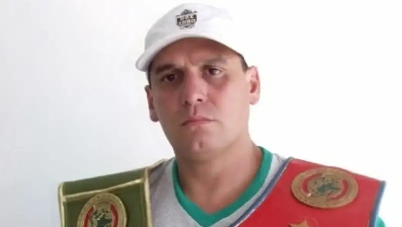 Назван соперник Исы Акбербаева на титульный бой в Германии 