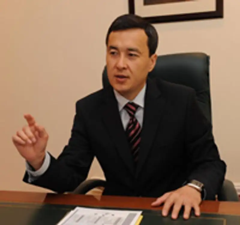 Пересмотреть методику расчета прожиточного минимума в Казахстане предлагает глава статагентства, фото - Новости Zakon.kz от 10.08.2012 16:11