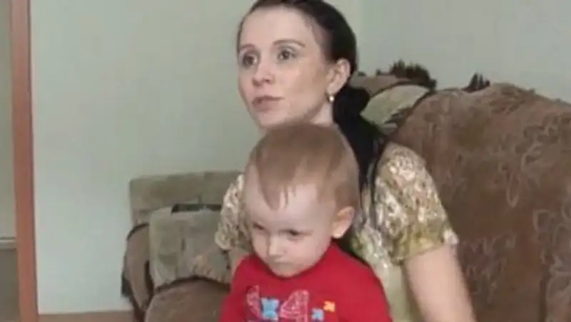 Мать ребенка уверена, что сын стал инвалидом после укола от ОРВИ