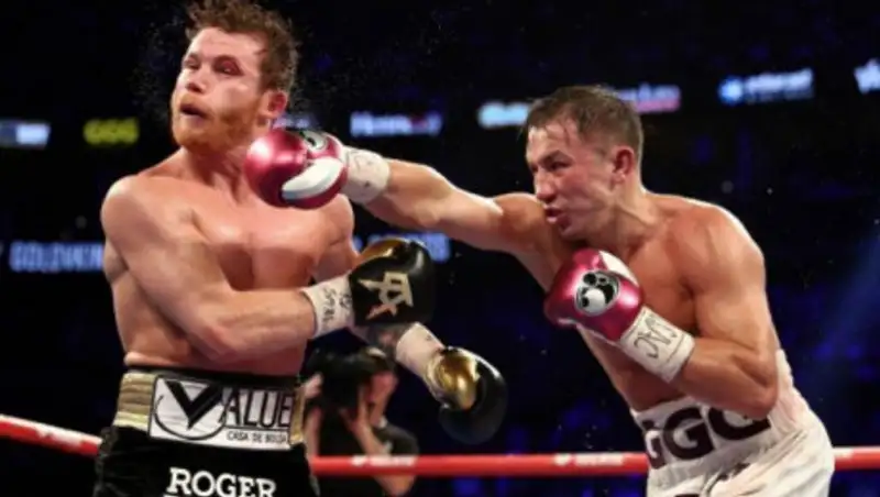 Объявлена примерная дата третьего боя Головкина с "Канело"