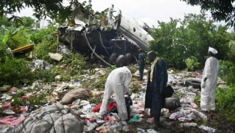 МИД Армении обнародовал имена 5 членов экипажа Ан-12