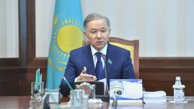 Нигматулин: В центре внимания мажилисменов социальные вопросы населения