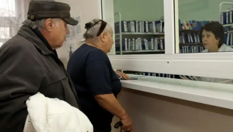 Главный санврач запретила людям старше 65 лет выходить на улицу