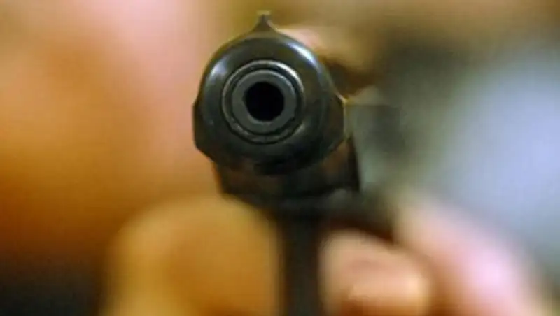 В Нью-Йорке полицейские застрелили подростка, укравшего пиво