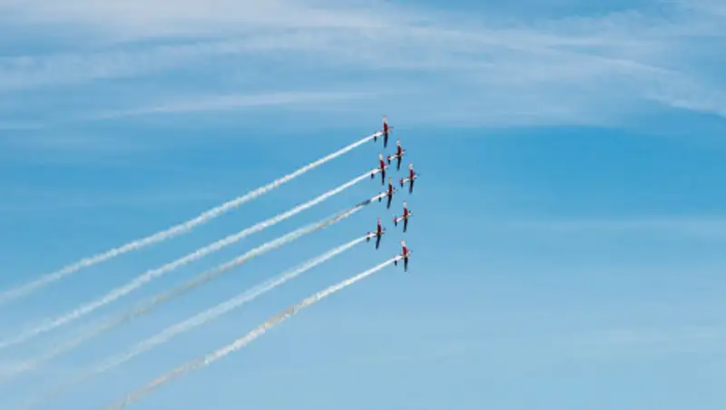 Самолет разбился на глазах у зрителей авиашоу