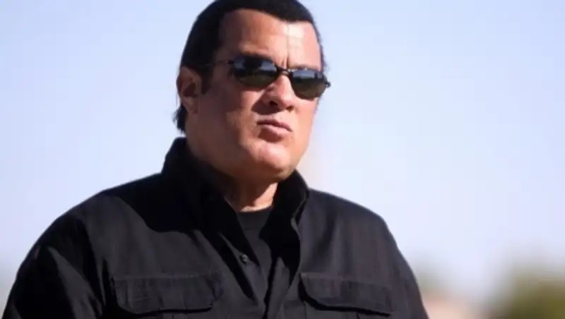 Стивен Сигал считает Геннадия Головкина великим русским боксером