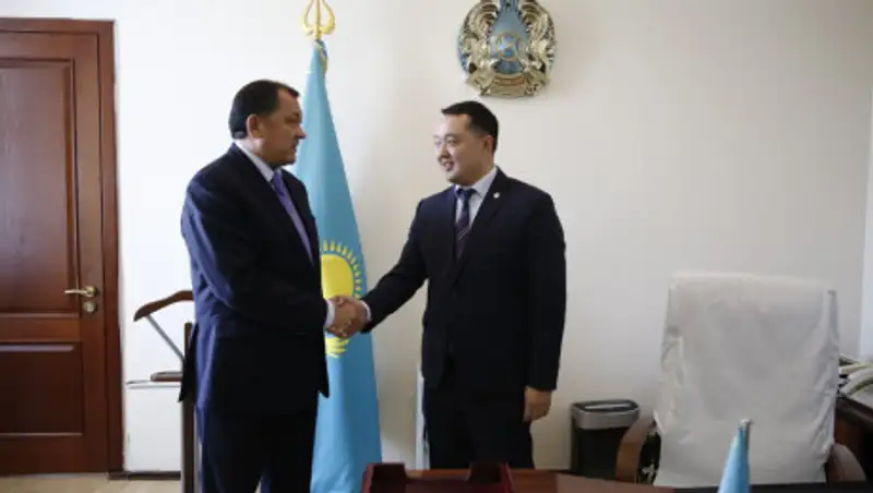 Назначены руководитель аппарата и заместитель акима Атырауской области