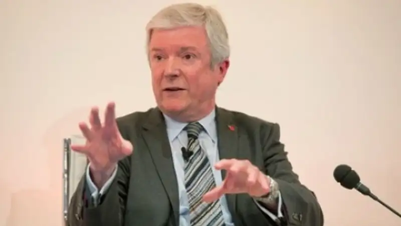 Глава «Би-би-си» получил угрозы из-за увольнения Кларксона