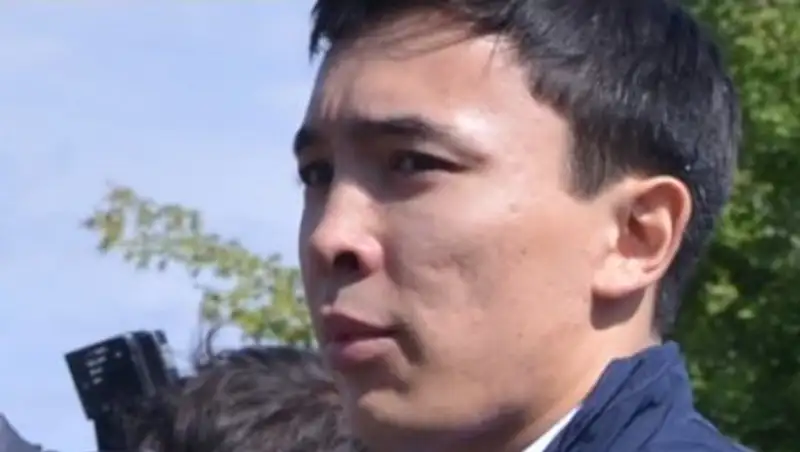 Алиби Жумагулов заявил на знакомую, хранившую марихуану