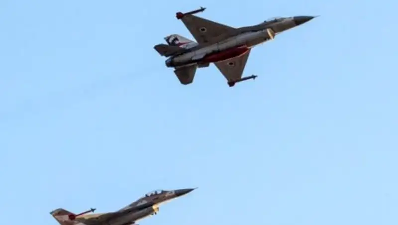 Сирия обвинила Израиль в авиаударах по пригороду Дамаска