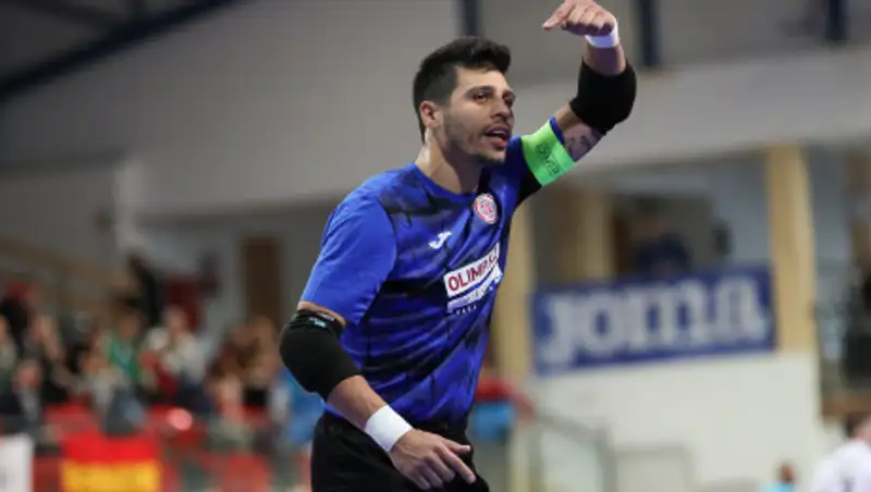 Голкипер "Кайрата" стал лучшим вратарем мира 2019