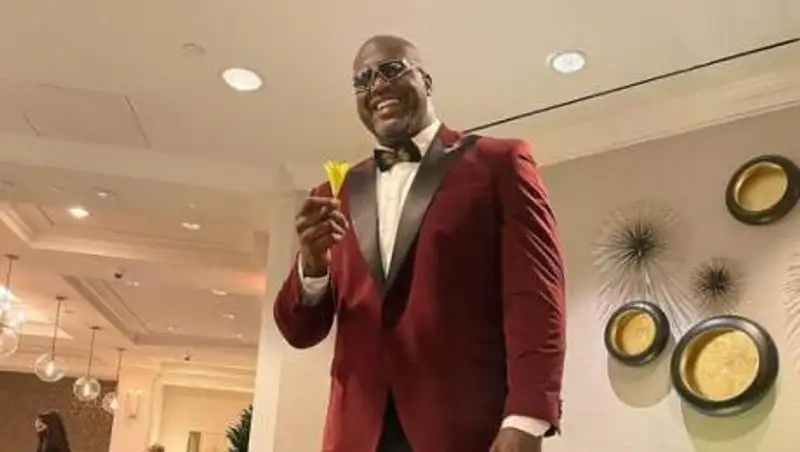 Легендарный Шакил О’Нил сделал необычный подарок телеведущему