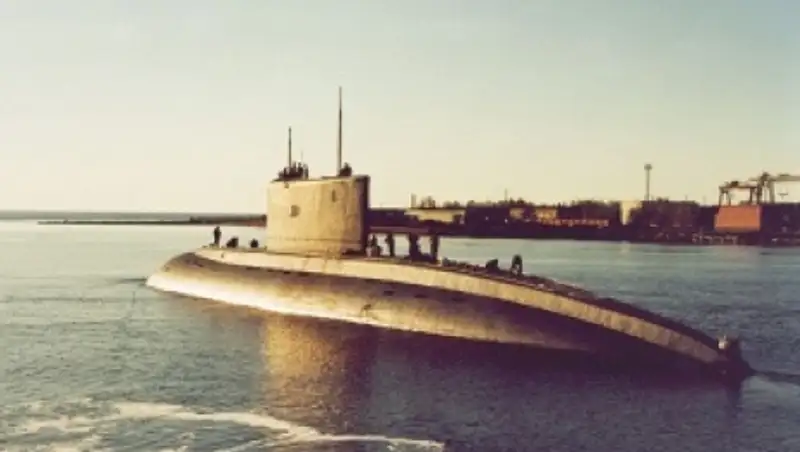 В Индии назвали причины затопления подлодки Sindhurakshak