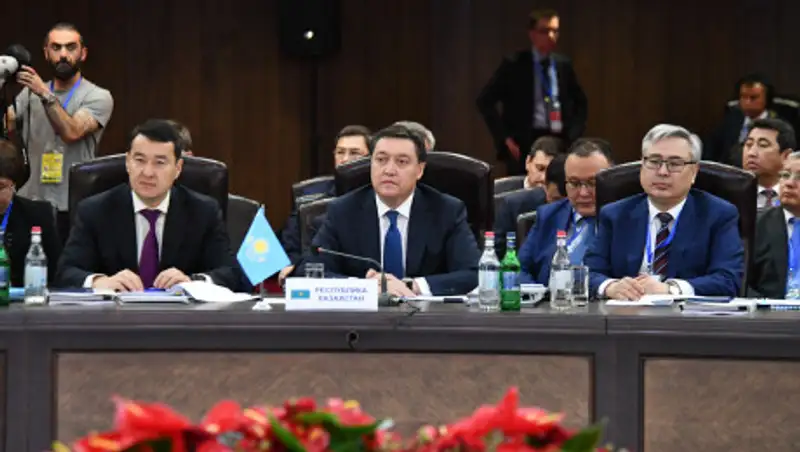 Мамин принял участие в заседании Евразийского межправсовета в Ереване