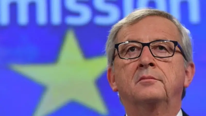 Юнкер поддерживает продление санкций против России еще на 6 месяцев