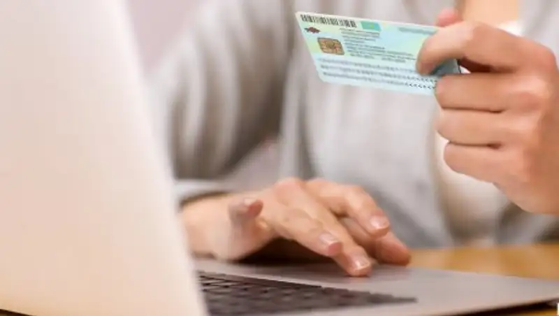 Женщина набрала кредитов на своих коллег в Экибастузе