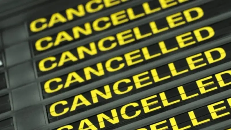 В США отменили тысячи авиарейсов из-за надвигающейся снежной бури