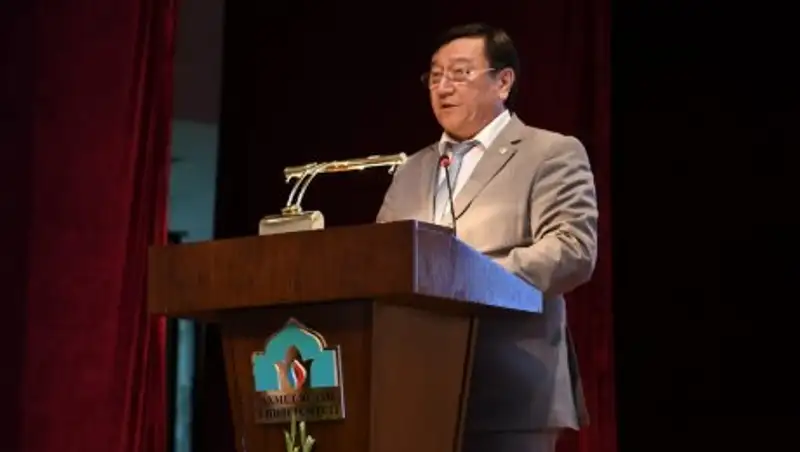 Ж.Туймебаев: Нужно остановить нецелесообразное использование учителей