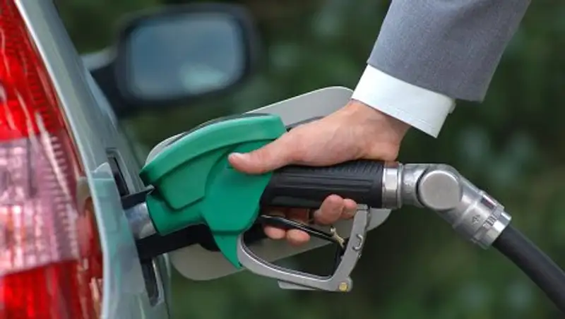 &#1178;аза&#1179;станда бензин ба&#1171;асы та&#1171;ы да &#1179;ымбаттайды деп болжануда