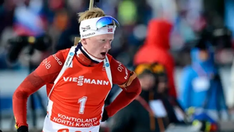 Норвежский биатлонист потребовал пожизненной дисквалификации для россиянина