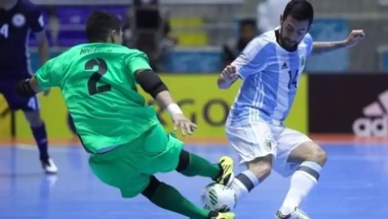 Казахстан уступил Аргентине на старте чемпионата мира-2016 по футзалу