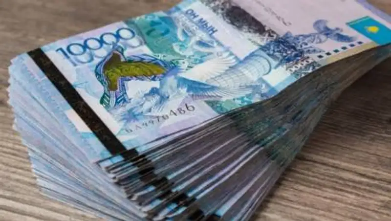 Средняя зарплата выросла в Казахстане